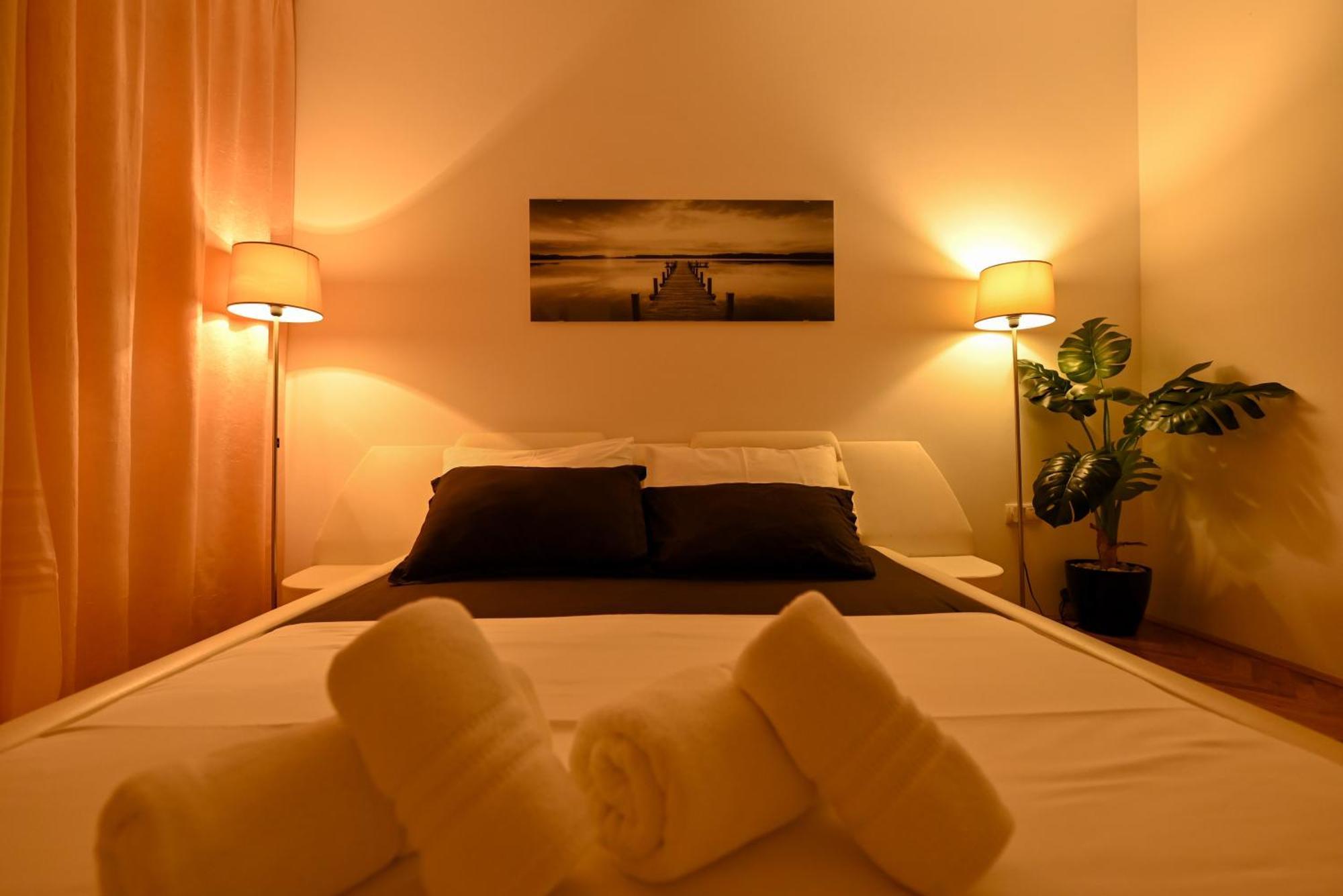 Sunny Place With Sea View 特罗吉尔 外观 照片